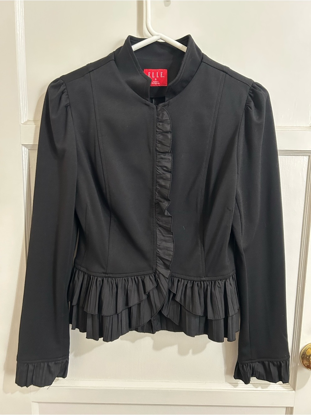 Elle Gothic Ruffle Black Jacket S